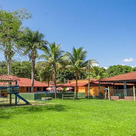 Pousada Portal Da Serra São João Batista do Glória Eksteriør billede